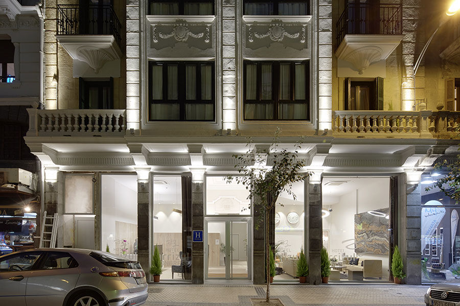 ホテル アリズル コングレス サン・セバスティアン エクステリア 写真